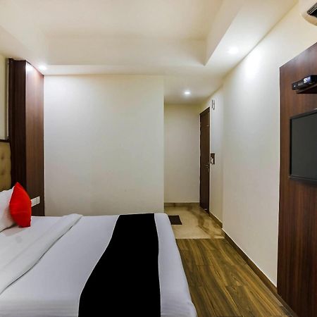 Collection O The Kailash Dev Hotel Neu-Delhi Exterior foto