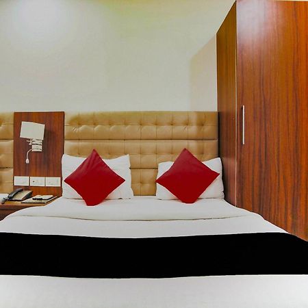 Collection O The Kailash Dev Hotel Neu-Delhi Exterior foto