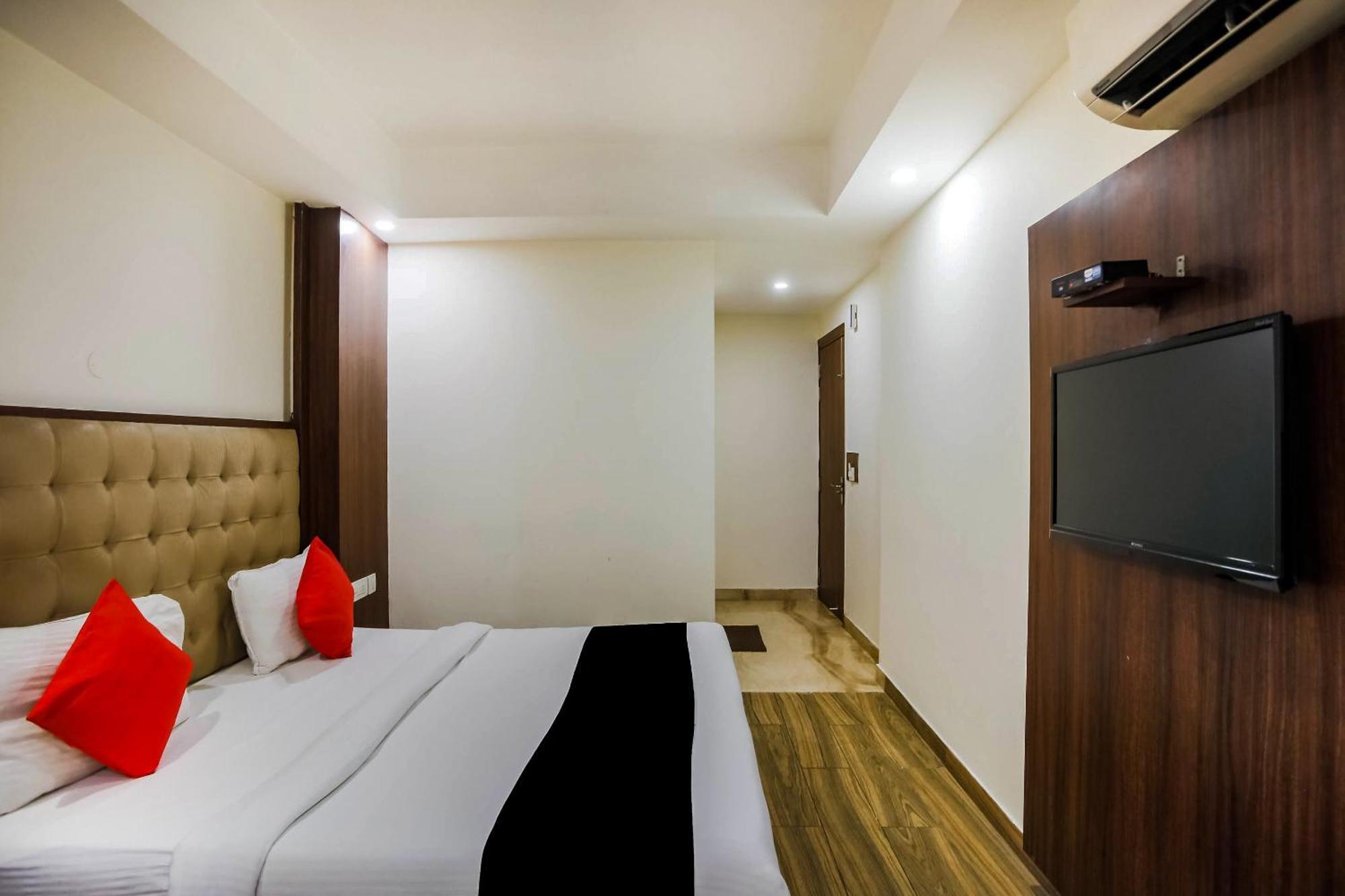 Collection O The Kailash Dev Hotel Neu-Delhi Exterior foto