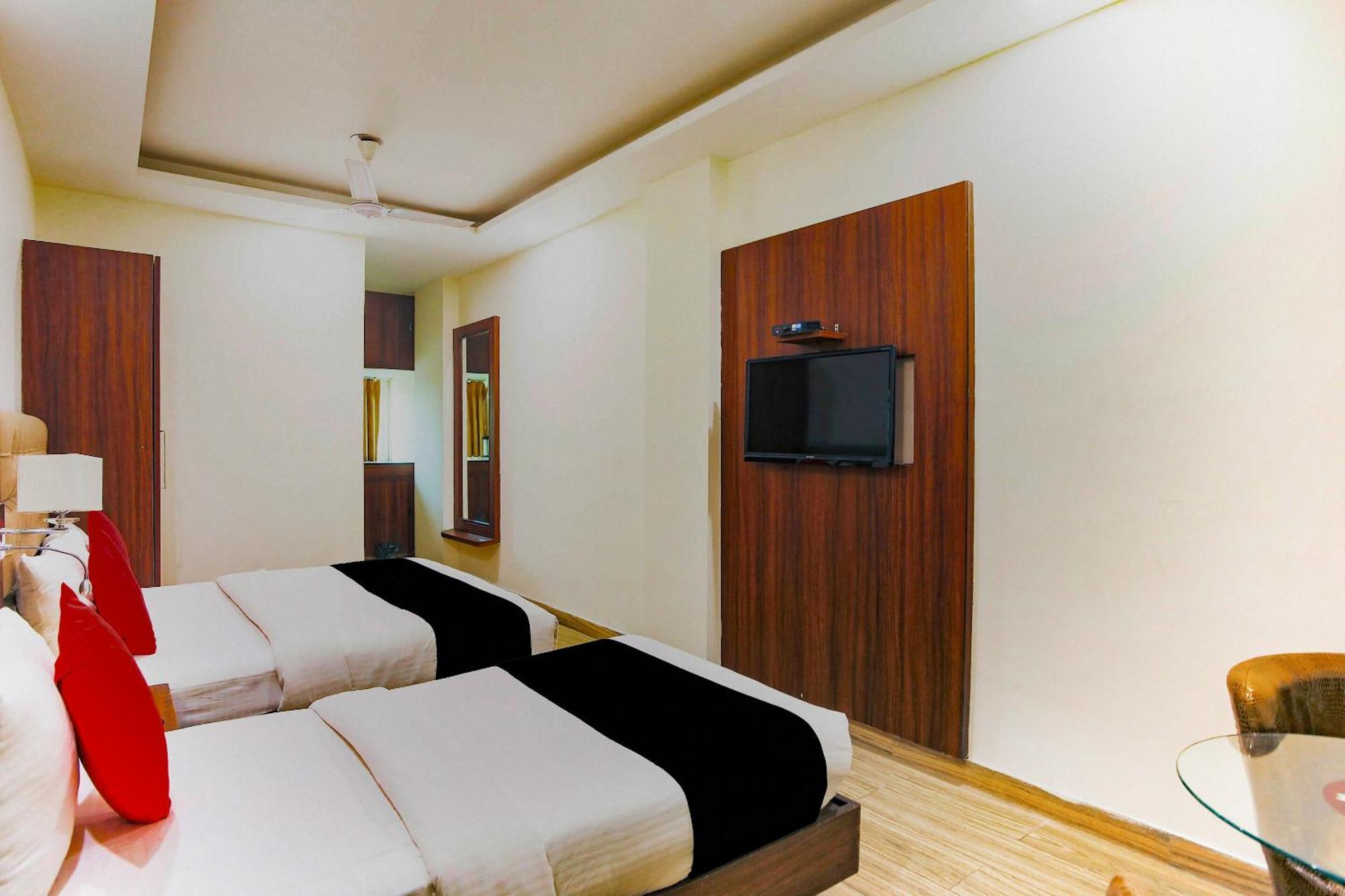 Collection O The Kailash Dev Hotel Neu-Delhi Exterior foto