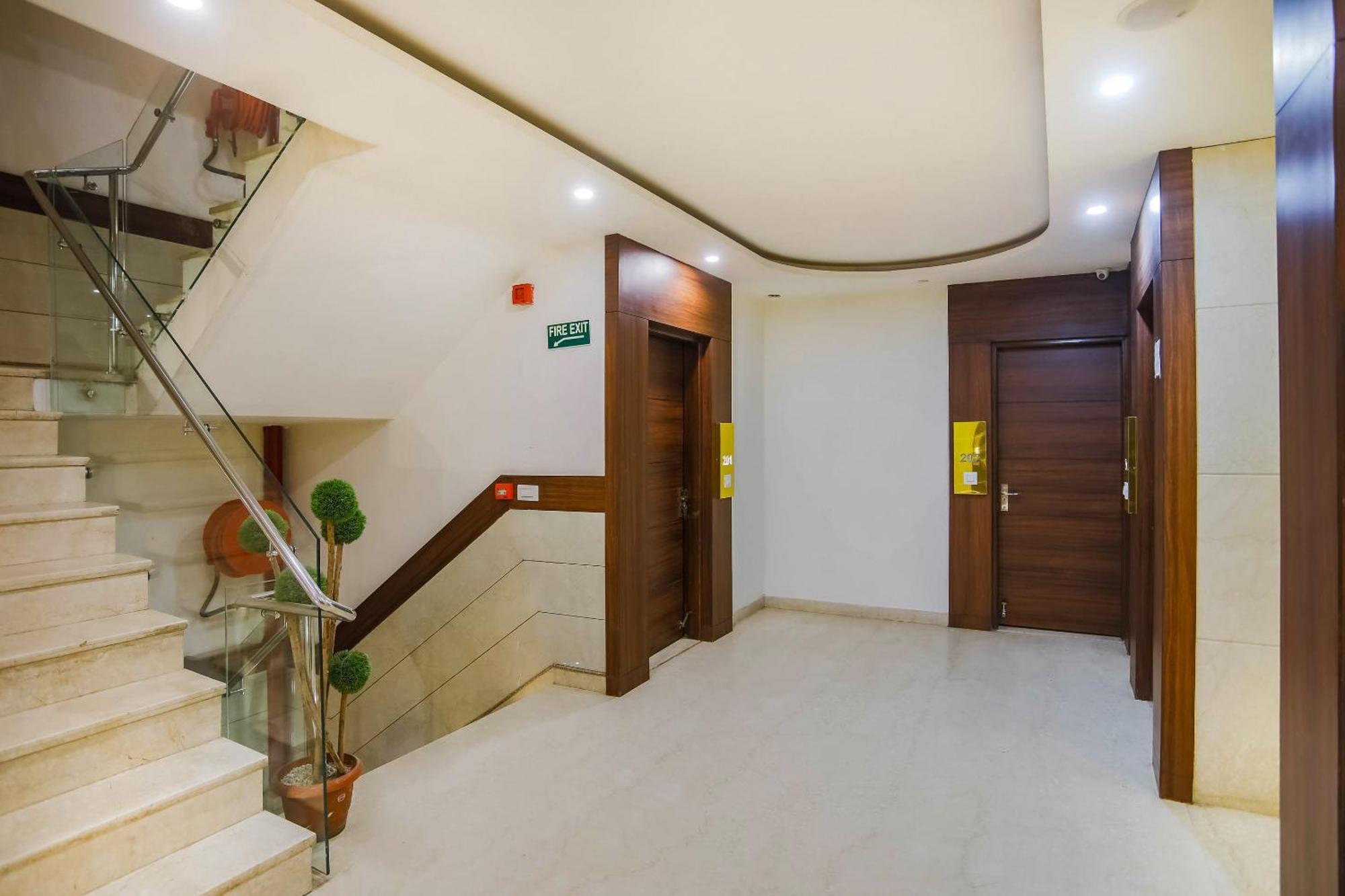 Collection O The Kailash Dev Hotel Neu-Delhi Exterior foto